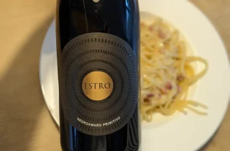 Wein-Tasting: Estro Negroamaro Primitivo 2022
