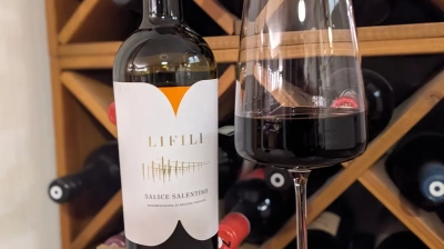 Wein-Tasting: a6mani LIFILI Salice Salentino